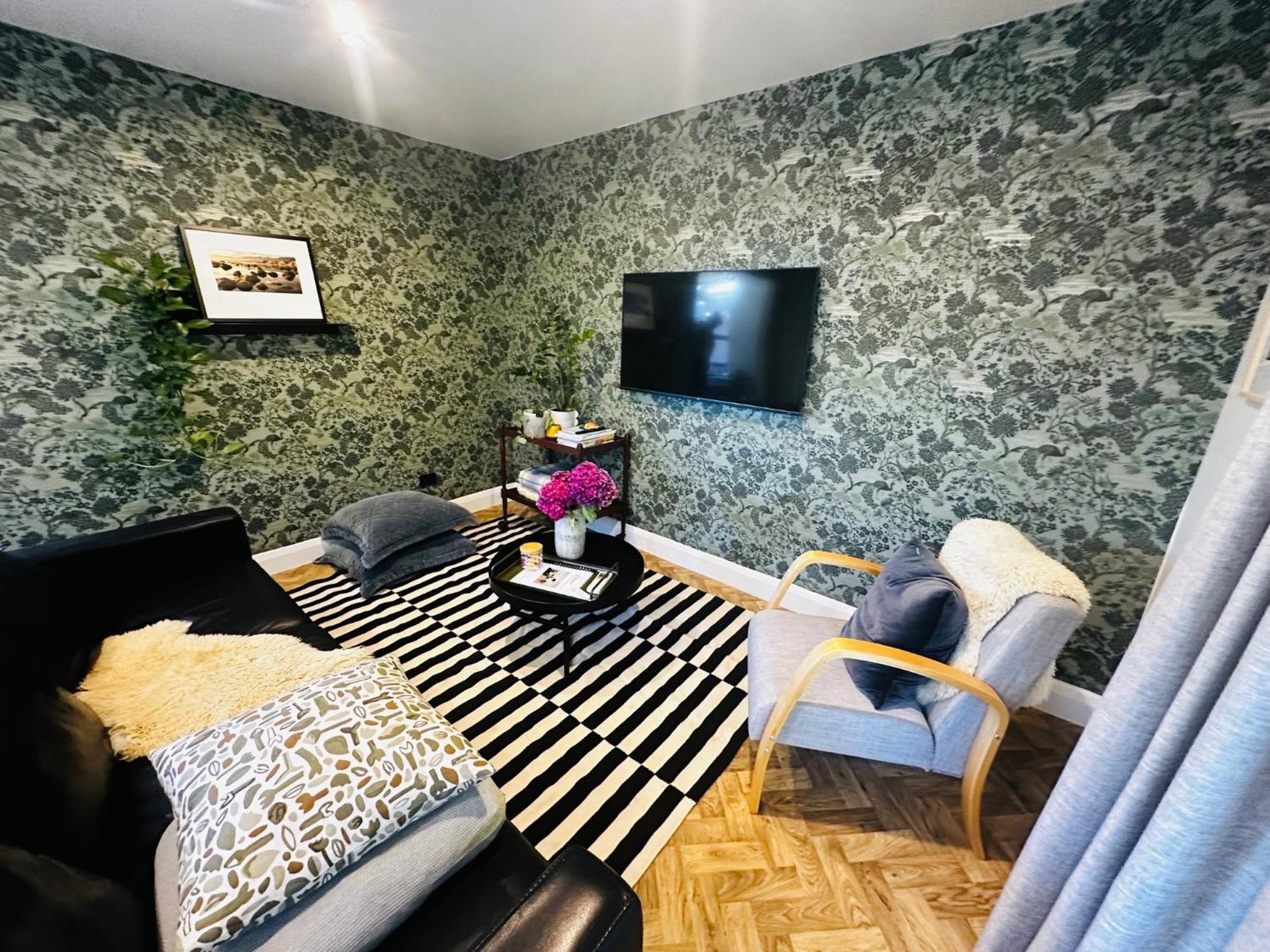 Вілла 2 Bed Beckenham Beauty - Pet Friendly Крайстчерч Екстер'єр фото